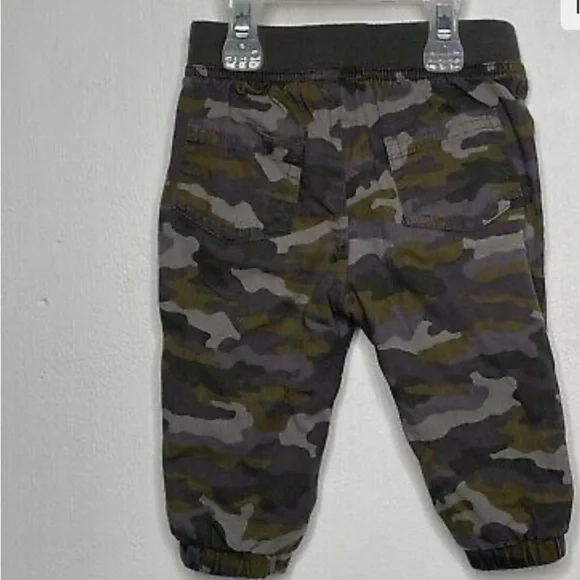 Cat & Jack Baby Camo Jogger size 12m - Picture 2 of 2